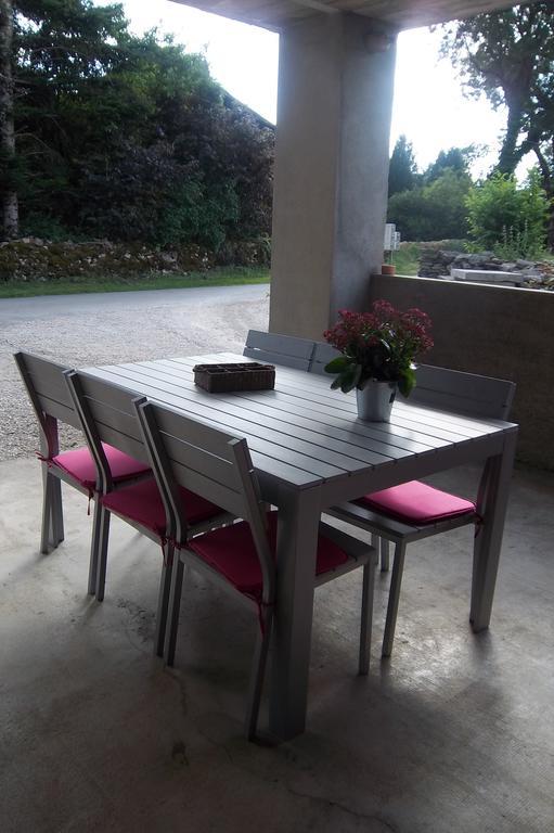 Gite De La Saugiat Le Fied Exterior photo